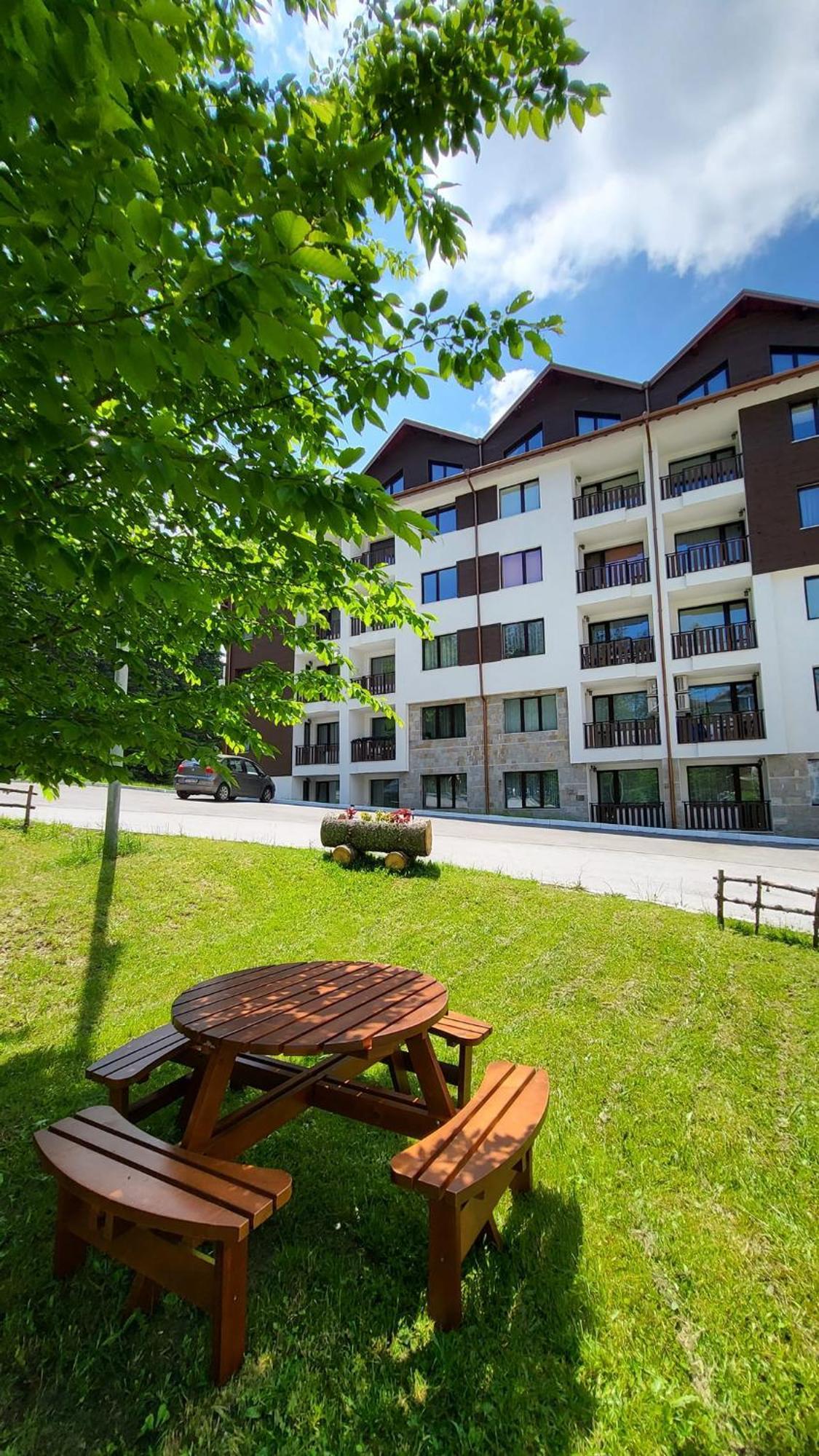 Premium Apartment In Borovets Gardens Complex Exterior foto